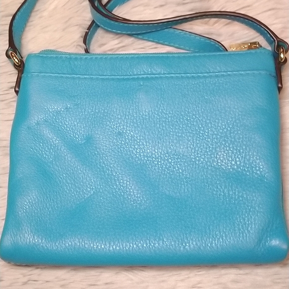 GUC Michael Kors Summer Blue Crossbody Bag - Picture 5 of 15